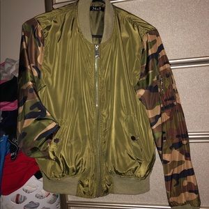 Olive Green Camo Printed Zip Up Jacket